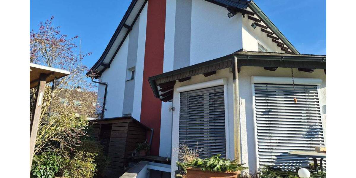 Reihenendhaus Bergisch Gladbach Paffrath - 6 Zimmer, 181 m&sup2;, 799.000&euro; | Angebot:25834759