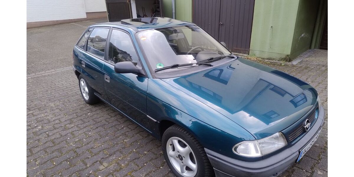 Opel Astra 163.800 km 1.700 &euro; Refrath 51427