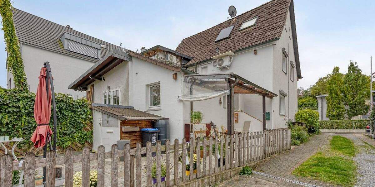 Doppelhaushälfte Düsseldorf Wittlaer - 2 Zimmer, 89 m&sup2;, 398.000&euro; | Angebot:25687695