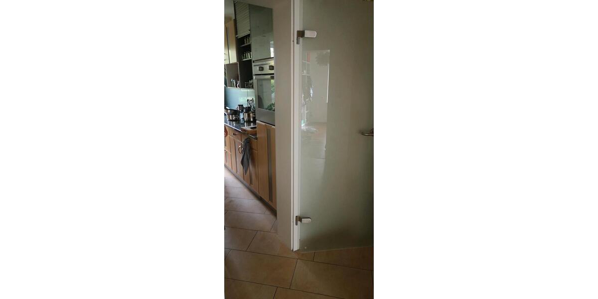 Erdgeschoßwohnung Düsseldorf Stadtbezirk 8 - 3 Zimmer, 73 m&sup2;, 250.000&euro; | Angebot:25936138