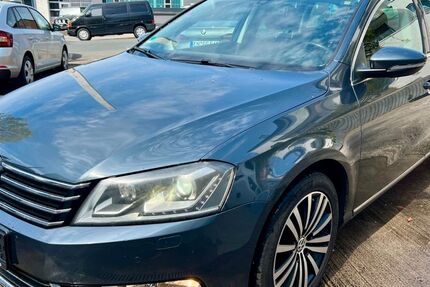 VW Passat 215.000 km 7.750 &euro; Wuppertal 42277