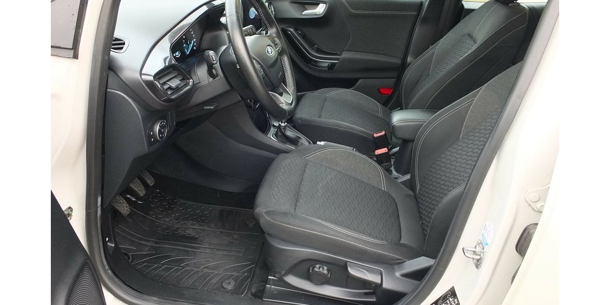 Ford Puma TITANIUM ECO BOOST NAVI PDC BLUETOOTH 107.845 km 13.908 &euro; Köln 50858