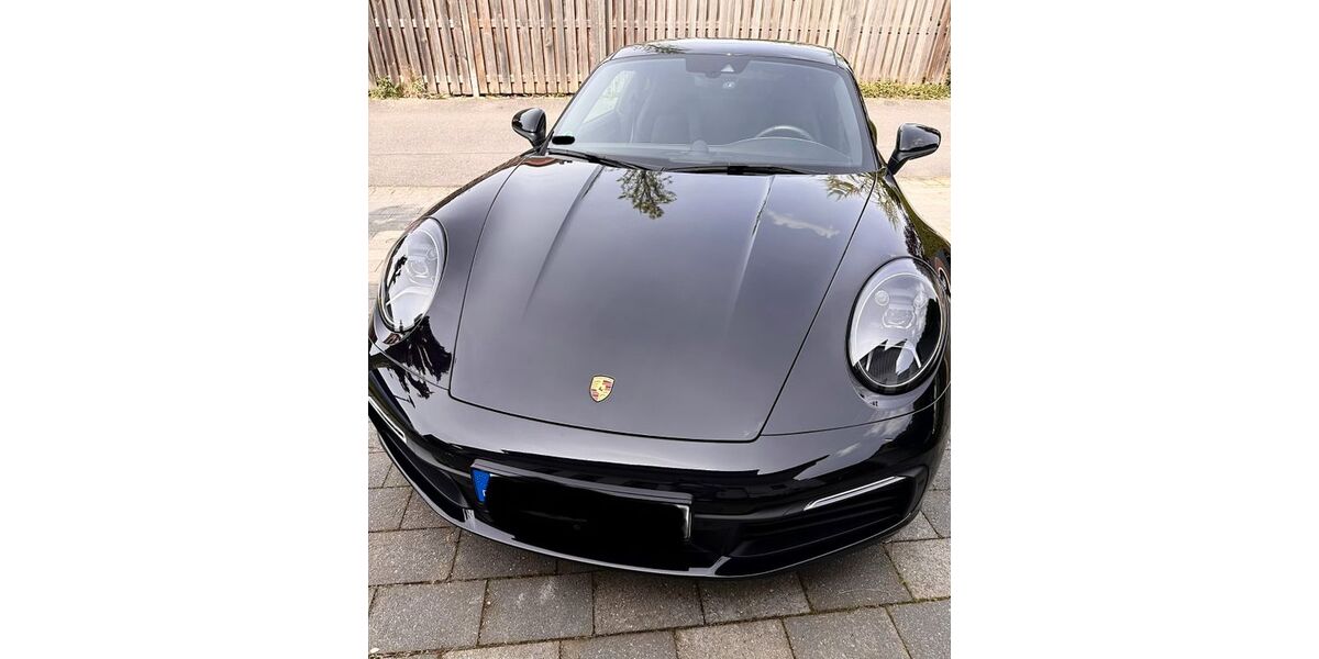 Porsche 992 4.200 km 148.500 &euro; Korschenbroich 41352