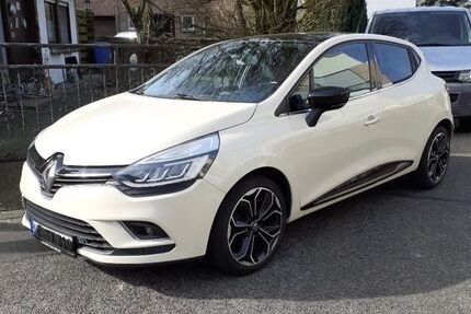 Renault Clio 63.700 km 8.500 &euro; Kaarst 41564