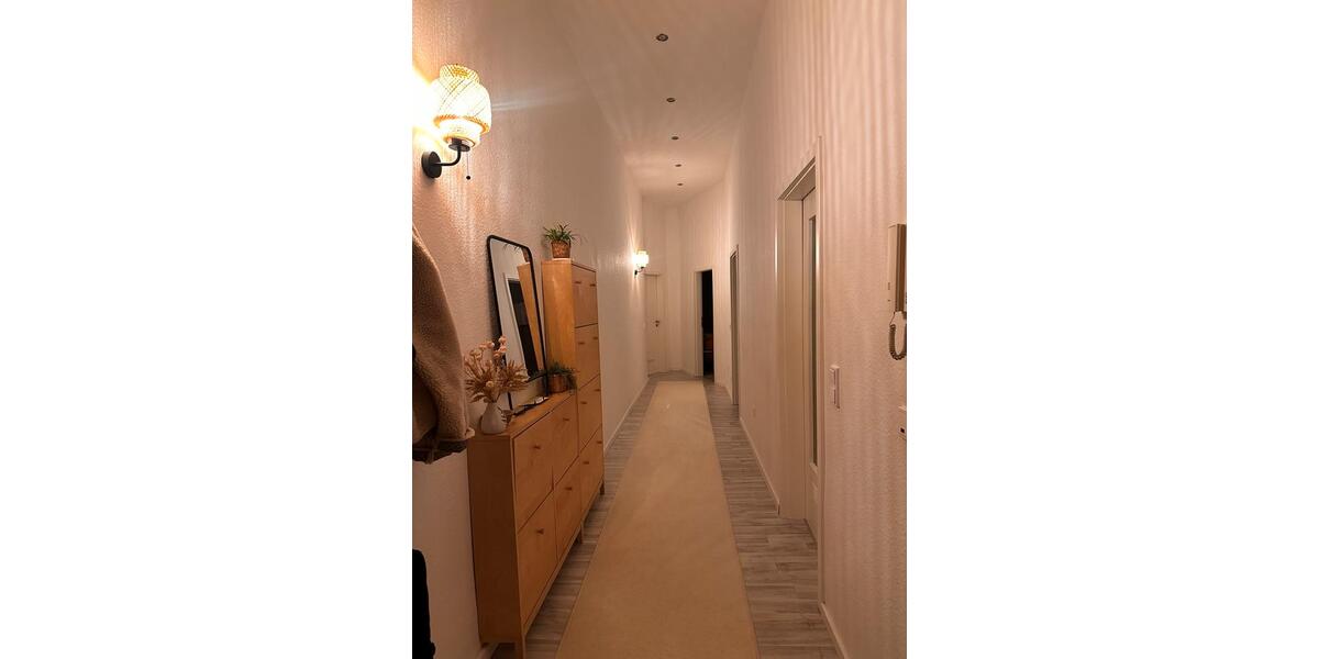 Etagenwohnung Köln Mülheim - 3 Zimmer, 76 m&sup2;, 1.400&euro; | Angebot:25905937