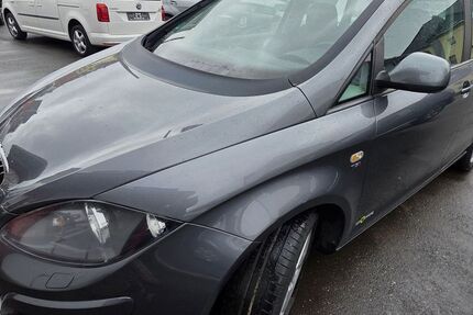 Seat Altea 123.350 km 6.850 &euro; Solingen 42659