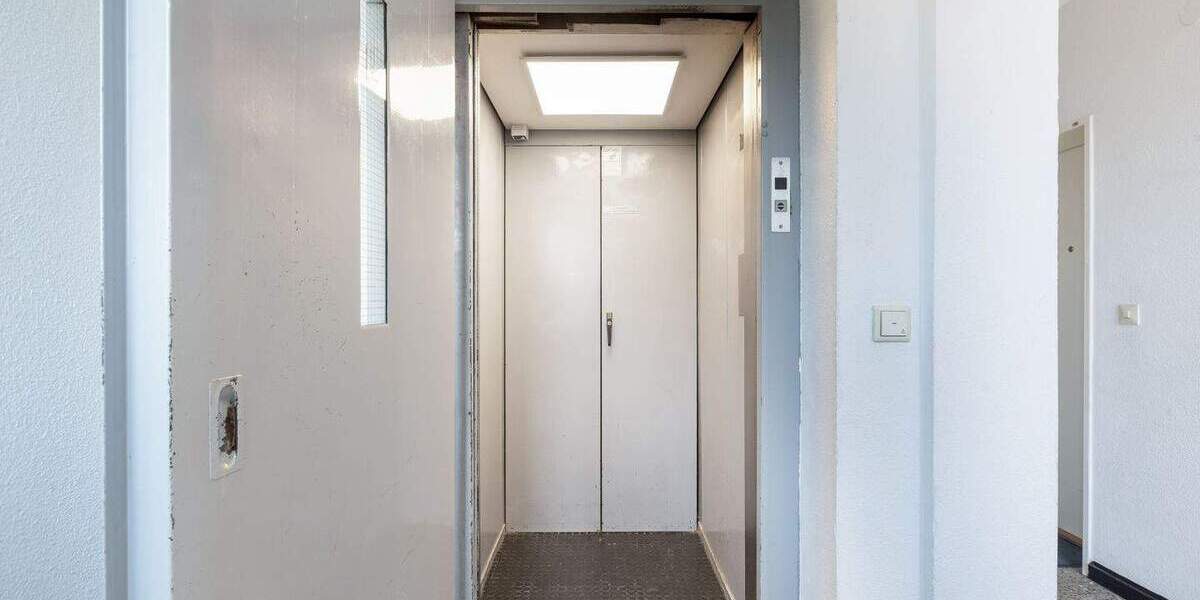Etagenwohnung Leverkusen Lützenkirchen - 3 Zimmer, 76 m&sup2;, 130.000&euro; | Angebot:25687049
