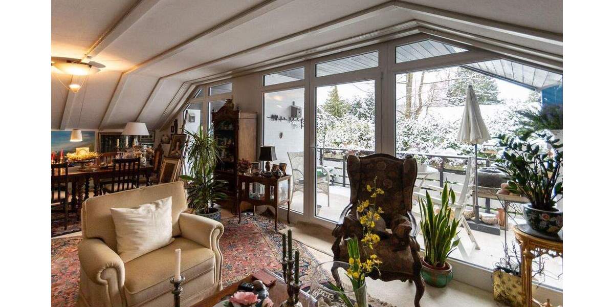 Einfamilienhaus Neuss Selikum - 9 Zimmer, 390 m&sup2;, 1.750.000&euro; | Angebot:25688844