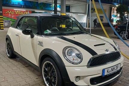 Mini Cooper S Cabrio 94.000 km 11.250 &euro; Köln 50931