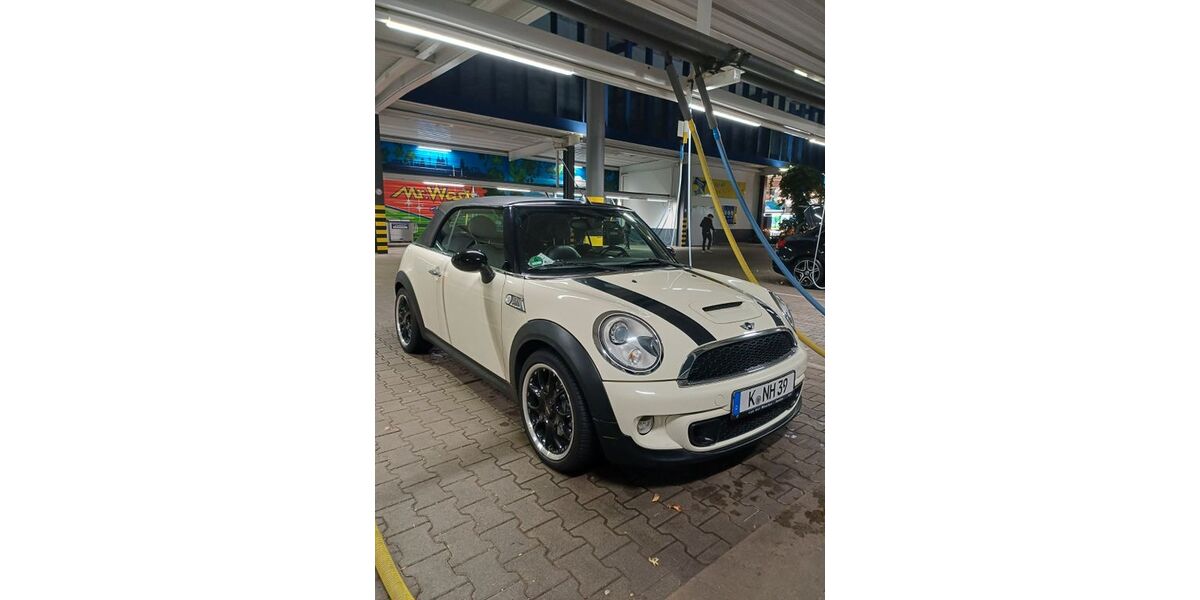 Mini Cooper S Cabrio 94.000 km 11.250 &euro; Köln 50931