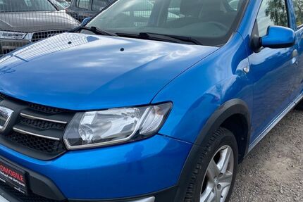 Dacia Sandero 158.520 km 3.950 &euro; Düsseldorf 40231