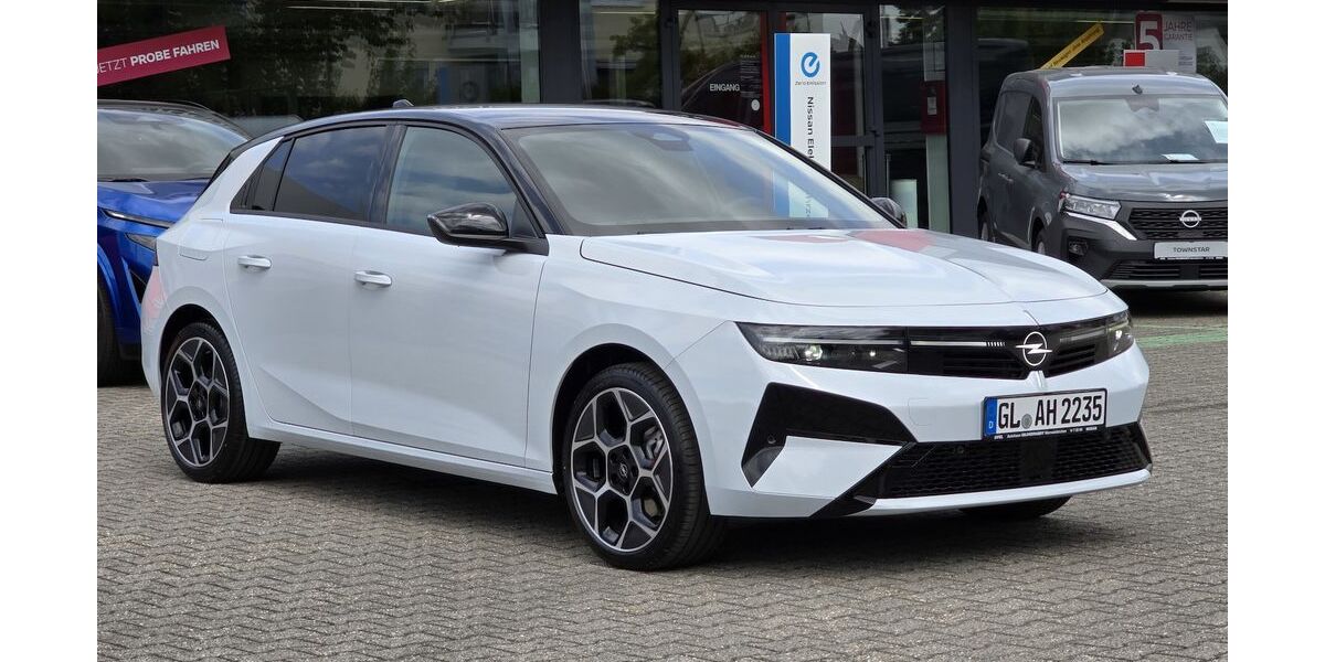 Opel Astra 4.876 km 29.950 &euro; Wermelskirchen 42929