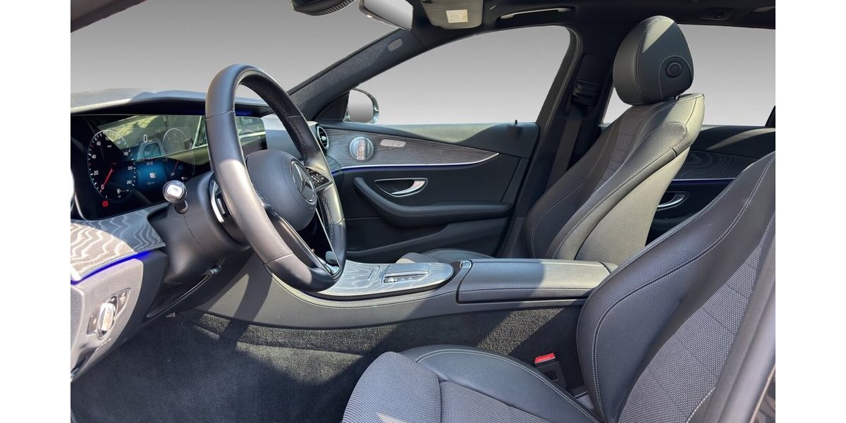 Mercedes-Benz E 300 de AMG MBUX Burm Pano 360° AHK MB100 65.161 km 31.900 &euro; Wuppertal 42327