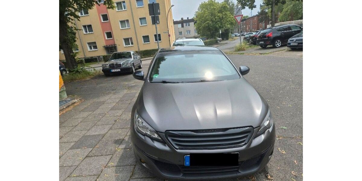Peugeot 308 188.000 km 6.800 &euro; Köln 50767