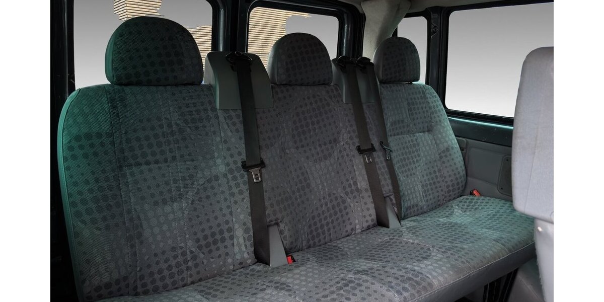 Ford Transit FT 300 K 9 Sitze Klima Std.Hzg. ATM 172.966 km 5.700 &euro; Wuppertal 42327
