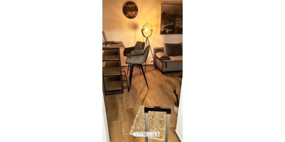 Etagenwohnung Solingen Ohligs - 2 Zimmer, 62 m&sup2;, 1.100&euro; | Angebot:25270818