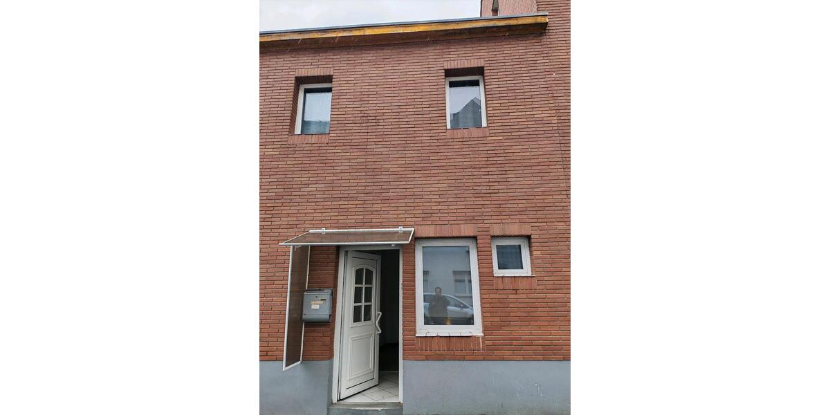 Einfamilienhaus Düsseldorf Stadtbezirk 6 - 5 Zimmer, 120 m&sup2;, 2.000&euro; | Angebot:25840035