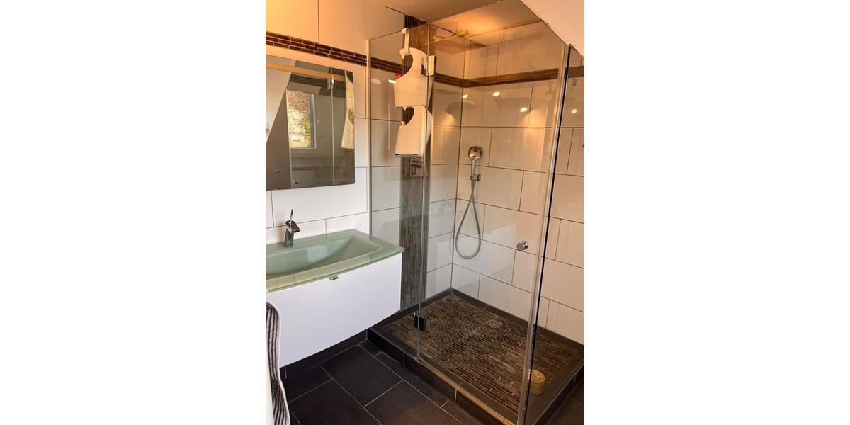 Einfamilienhaus Neuss Holzheim - 4 Zimmer, 114 m&sup2;, 380.000&euro; | Angebot:25976047