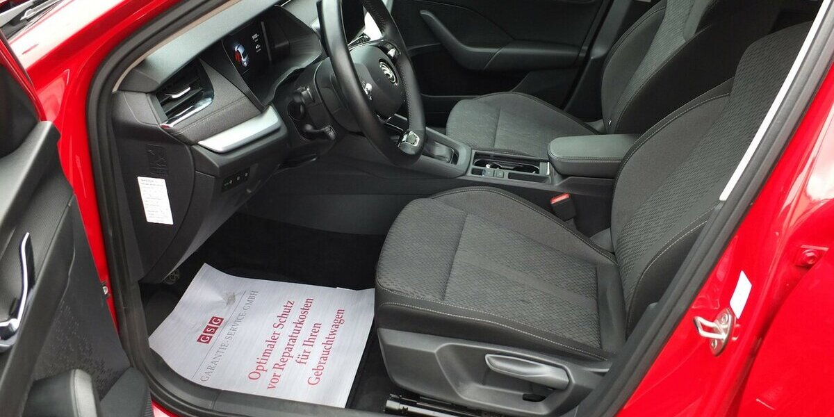 Skoda Octavia 2.0TDi STYLE NAVI BLUETOOTH PARKPILOT 53.254 km 18.908 &euro; Köln 50858