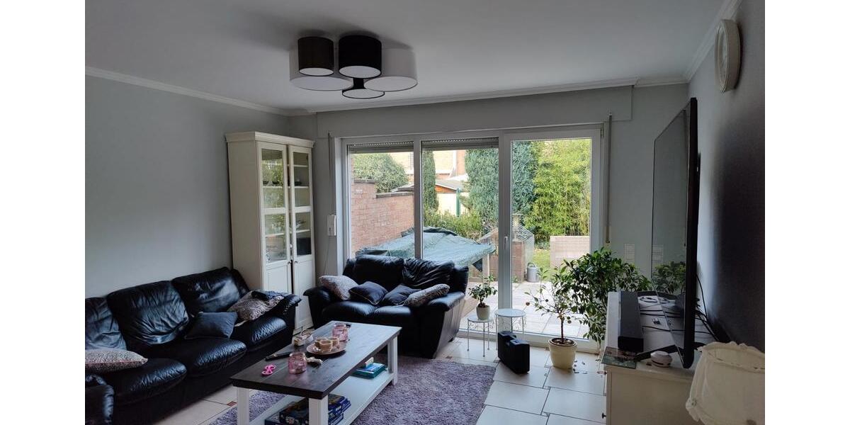 Reihenhaus Frechen - 4 Zimmer, 120 m&sup2;, 2.000&euro; | Angebot:26135309