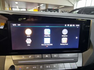 Opel Astra Ultimate Plug-in-Hybrid Navi Head Up 24.396 km 22.490 &euro; HAAN 42781