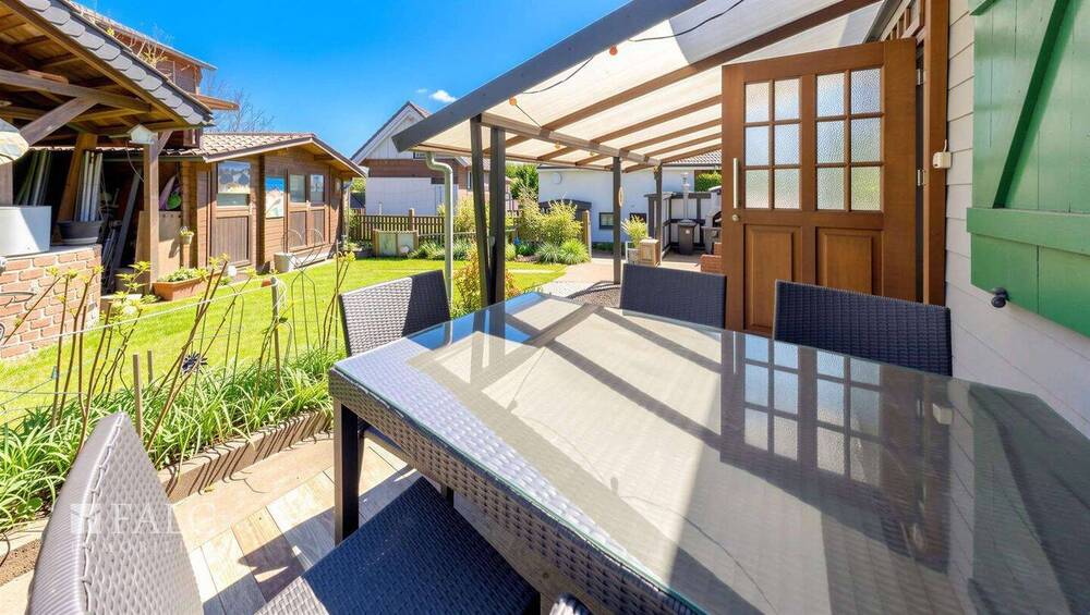 Mehrfamilienhaus, Wohnhaus Solingen Solingen-Mitte - 6 Zimmer, 180 m&sup2;, 349.000&euro; | Angebot:26259127