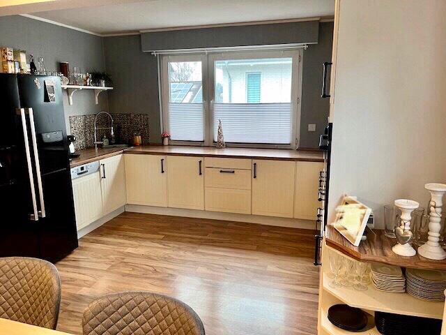 Reihenhaus Hückeswagen - 4 Zimmer, 110 m&sup2;, 350.000&euro; | Angebot:25953336