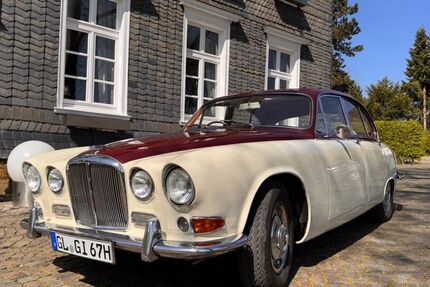 Jaguar Daimler 81.600 km 15.900 &euro; Wermelskirchen 42929