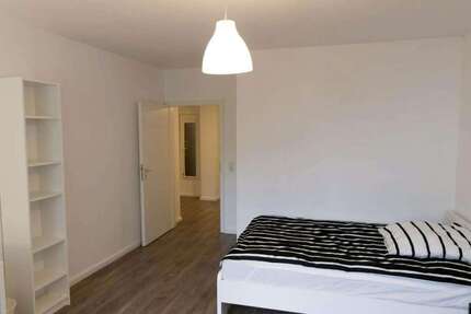 Zimmer Düsseldorf Stadtmitte - 590&euro; | Angebot:26182285