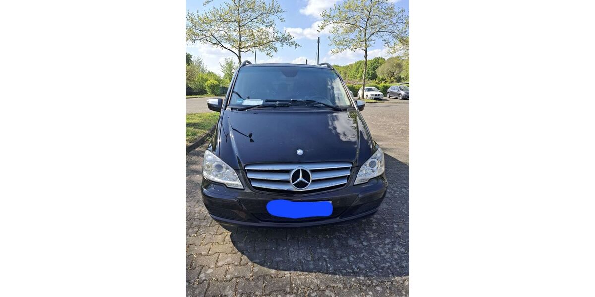 Mercedes-Benz Viano 182.000 km 17.700 &euro; Düsseldorf 40215