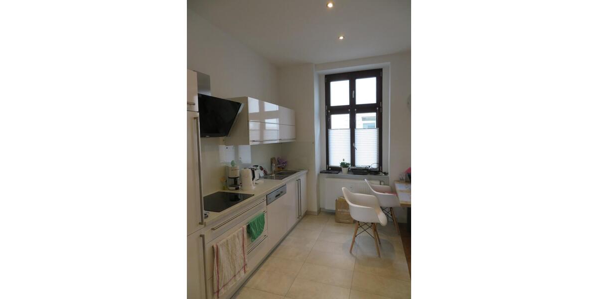 Erdgeschoßwohnung Wuppertal Arrenberg - 2 Zimmer, 67 m&sup2;, 750&euro; | Angebot:26050254