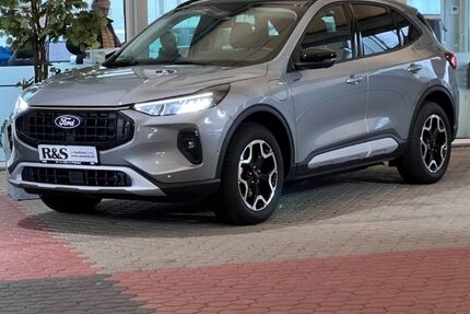 Ford Kuga 26.000 km 33.900 &euro; Köln 50769