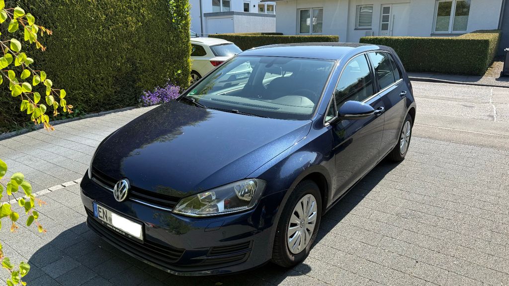 VW Golf 93.000 km 9.200 &euro; Schwelm 58332