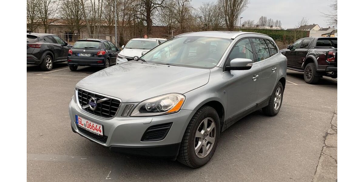 Volvo XC60 134.000 km 11.450 &euro; Bergisch Gladbach 51465