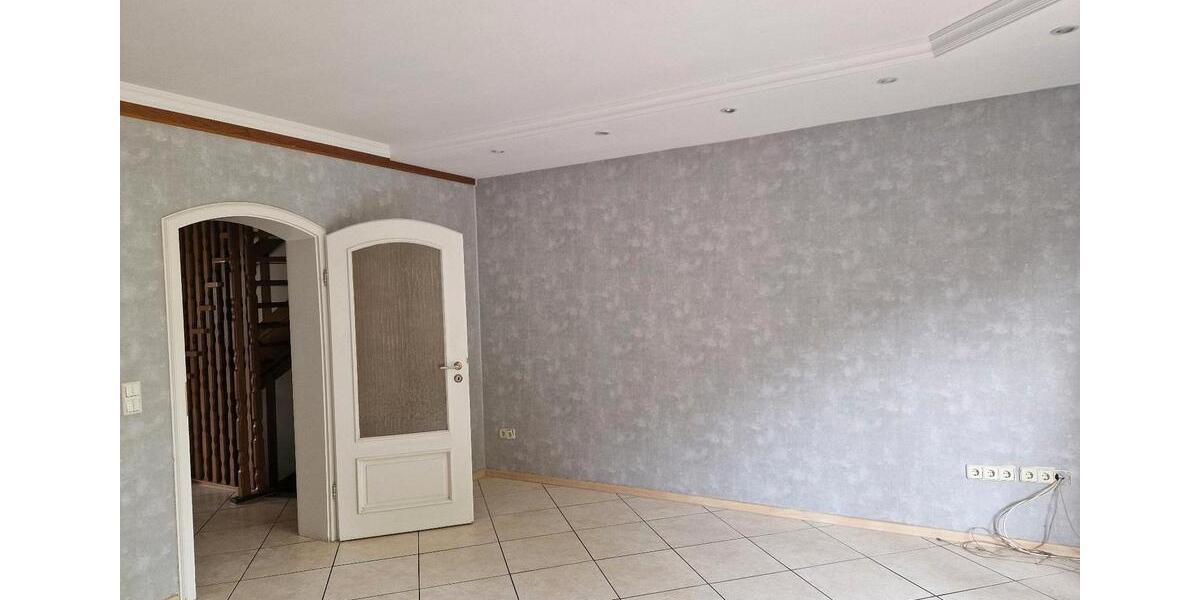 Reihenhaus Neuss Reuschenberg - 5 Zimmer, 120 m&sup2;, 380.000&euro; | Angebot:26322202