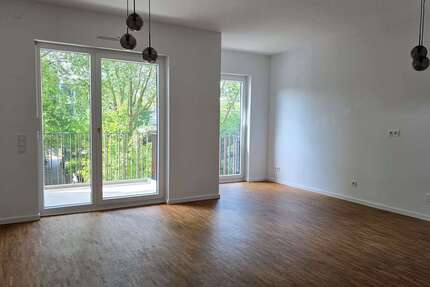 Wohnung Düsseldorf Bilk - 3 Zimmer, 89 m&sup2;, 1.467&euro; | Angebot:26821711