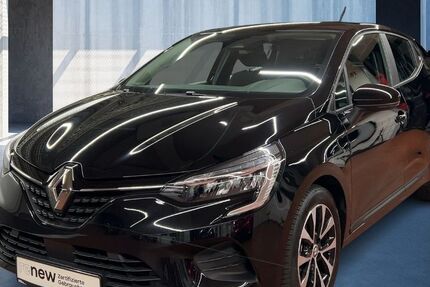 Renault Clio 30.081 km 14.230 &euro; Köln 50939