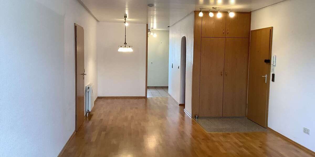 Etagenwohnung Wuppertal Gemarkung Barmen - 3 Zimmer, 84 m&sup2;, 900&euro; | Angebot:27075711