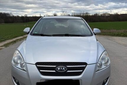 Kia ceed / Ceed 167.000 km 2.750 &euro; Rommerskirchen 41569