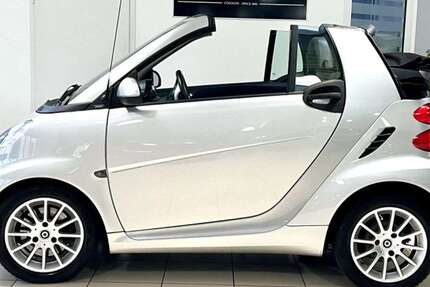 Smart forTwo 121.635 km 7.590 &euro; Köln 51067