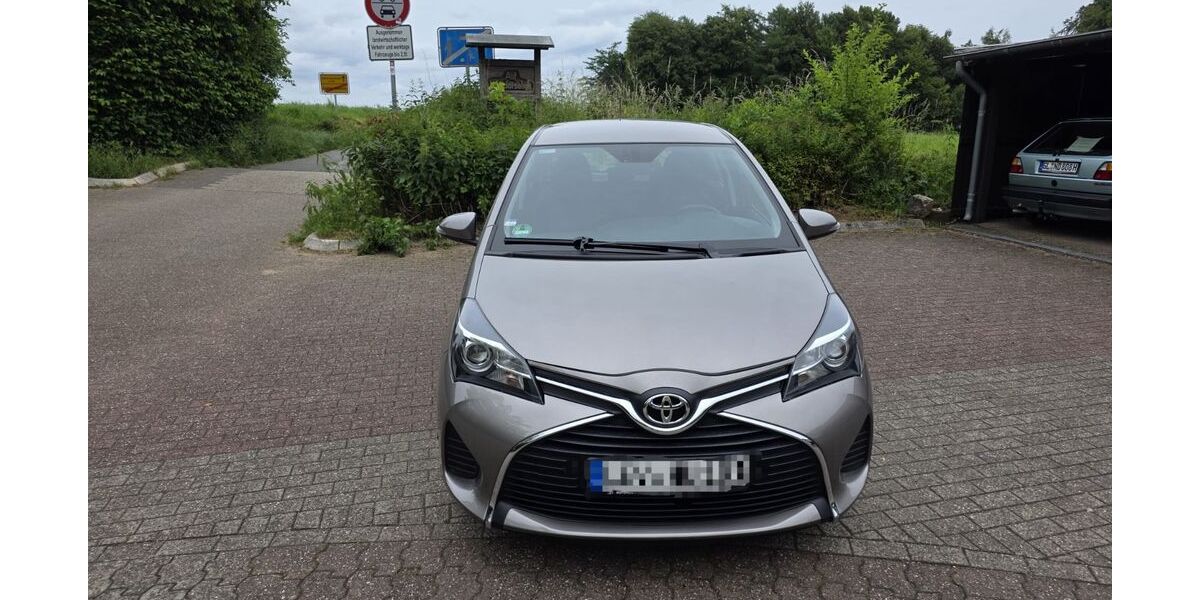 Toyota Yaris 22.573 km 12.500 &euro; Bergisch Gladbach 51465