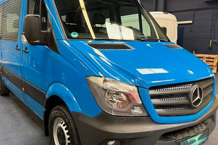 Mercedes-Benz Sprinter 189.000 km 11.900 &euro; Hilden 40721