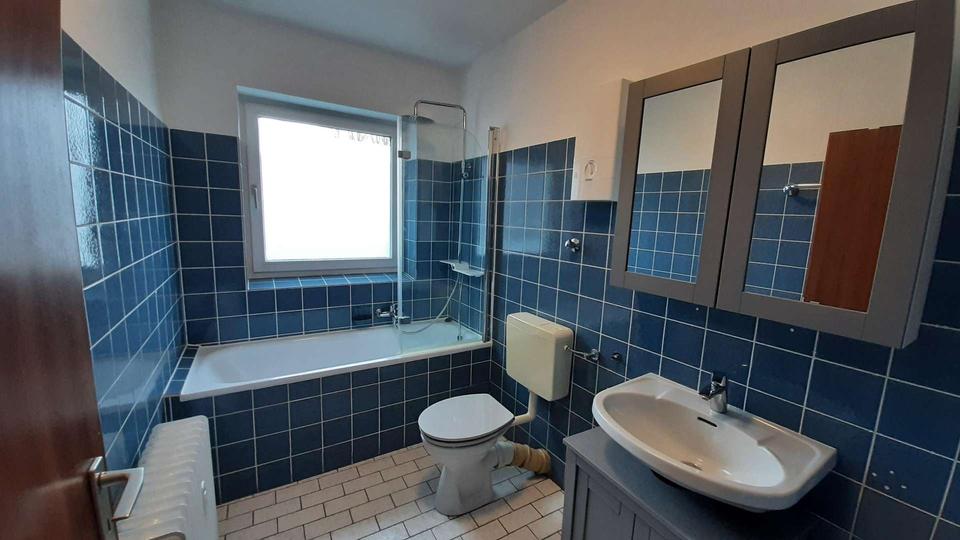Etagenwohnung Remscheid Lüttringhausen - 3 Zimmer, 79 m&sup2;, 505&euro; | Angebot:25265405