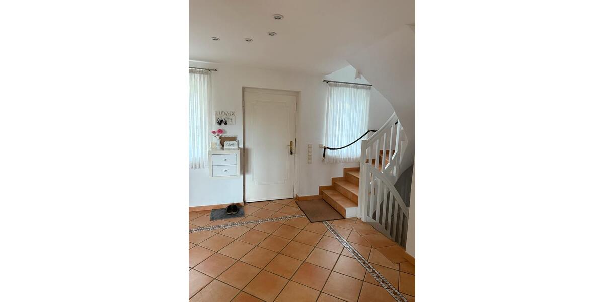 Einfamilienhaus Wermelskirchen - 9 Zimmer, 256 m&sup2;, 859.000&euro; | Angebot:25813936