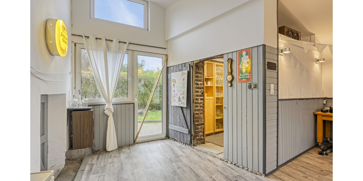 Großzügiges Ein- oder Zweifamilienhaus mit Charme, Gartenparadies & vielen Möglichkeiten - Einfamilienhaus Leichlingen | Angebot:25269338