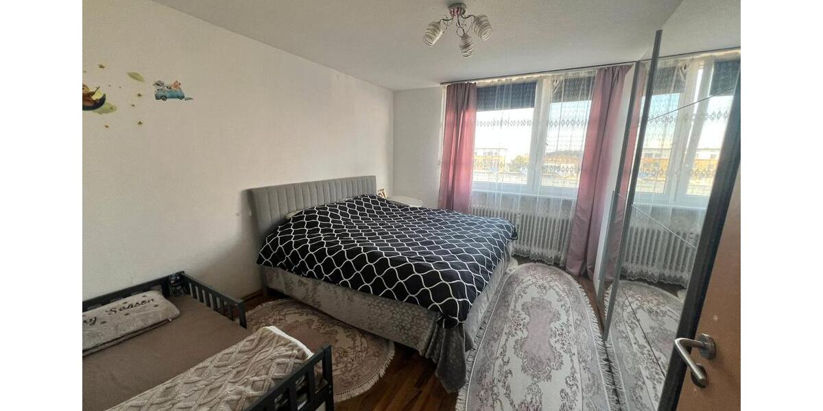 Etagenwohnung Dormagen Hackenbroich - 3 Zimmer, 73 m&sup2;, 1.000&euro; | Angebot:26020377