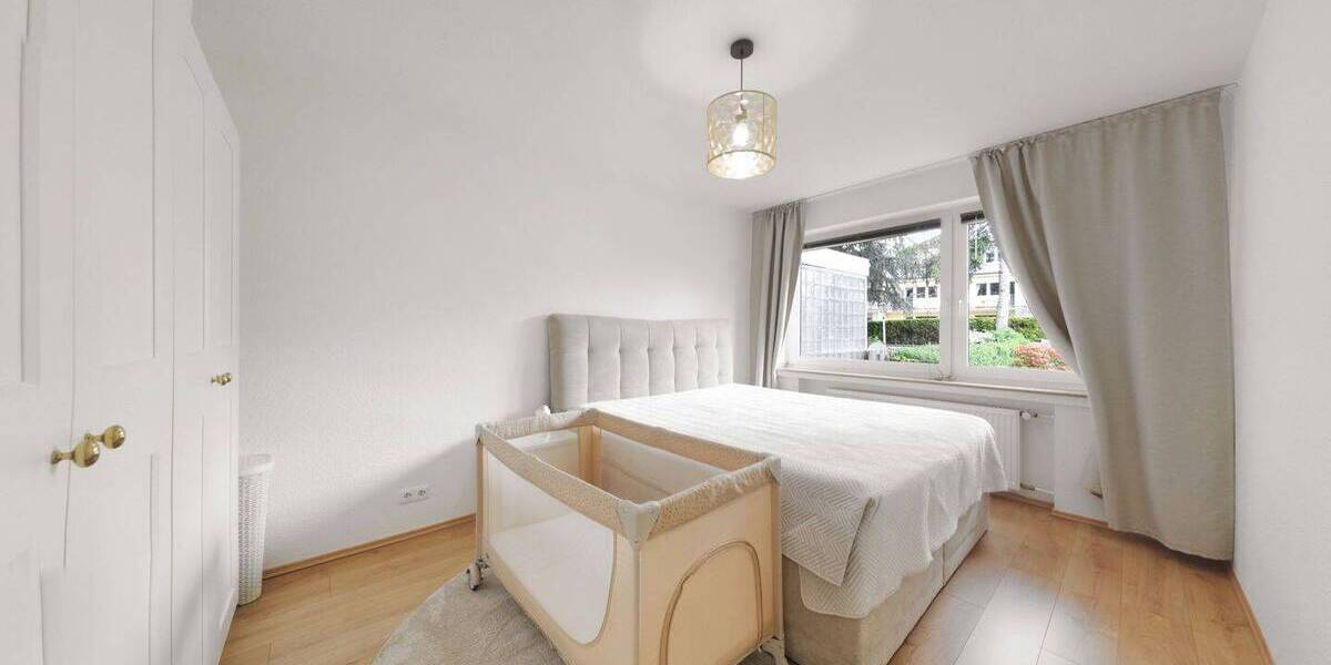 Etagenwohnung Düsseldorf Lierenfeld - 3 Zimmer, 63 m&sup2;, 165.000&euro; | Angebot:26260836