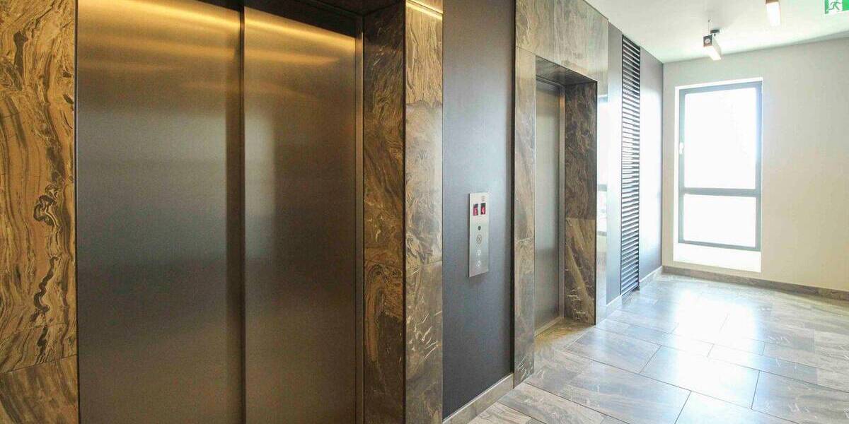 Etagenwohnung Düsseldorf Pempelfort - 2 Zimmer, 90 m&sup2;, 645.000&euro; | Angebot:26028511