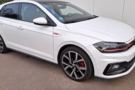 VW Polo 48.238 km 21.495 &euro; Köln 51107