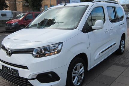Toyota Proace City 167.400 km 12.990 &euro; Köln 51105